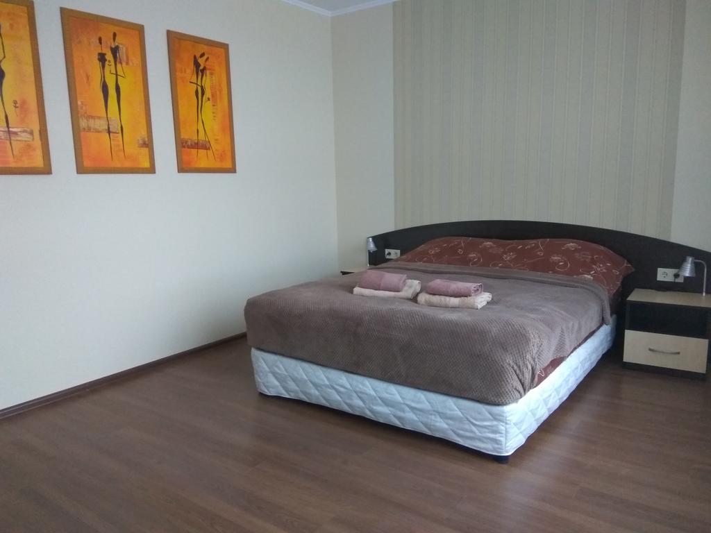 קייב S&M Apartments - Zarichna מראה חיצוני תמונה